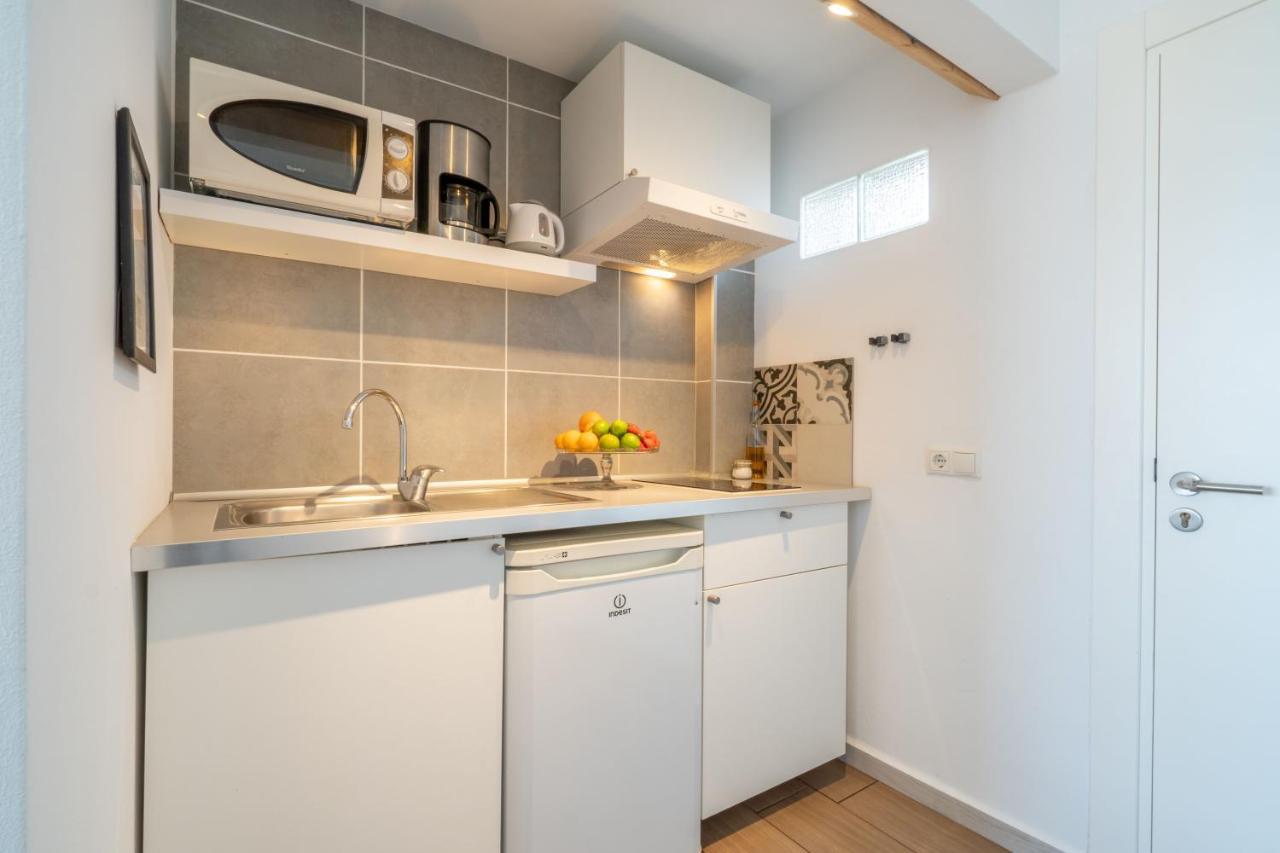 Apartaments La Perla Negra Cala Ratjada  Exterior foto