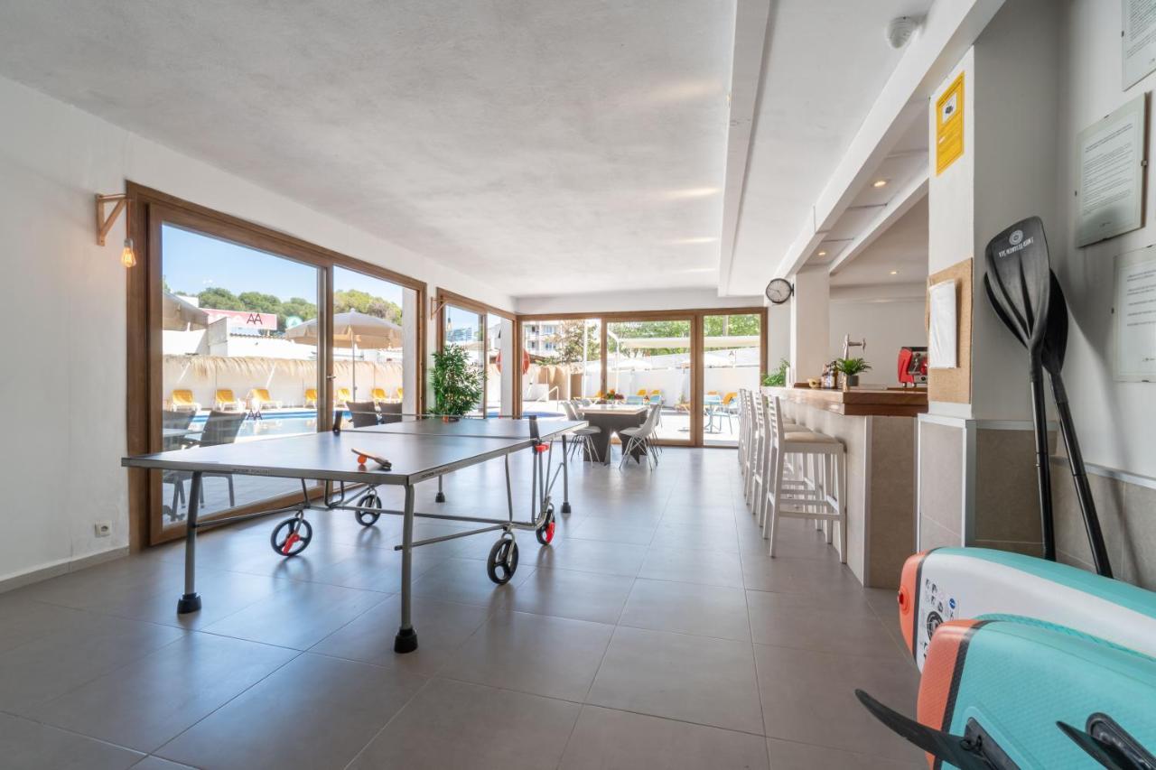 Apartaments La Perla Negra Cala Ratjada  Exterior foto