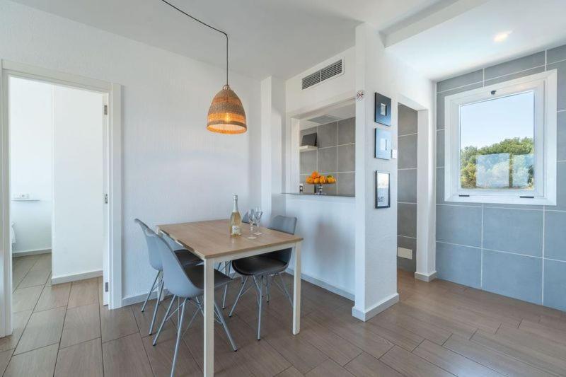 Apartaments La Perla Negra Cala Ratjada  Exterior foto